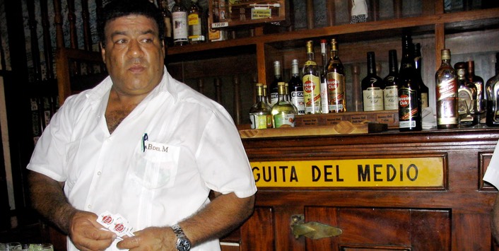 bartender cubano