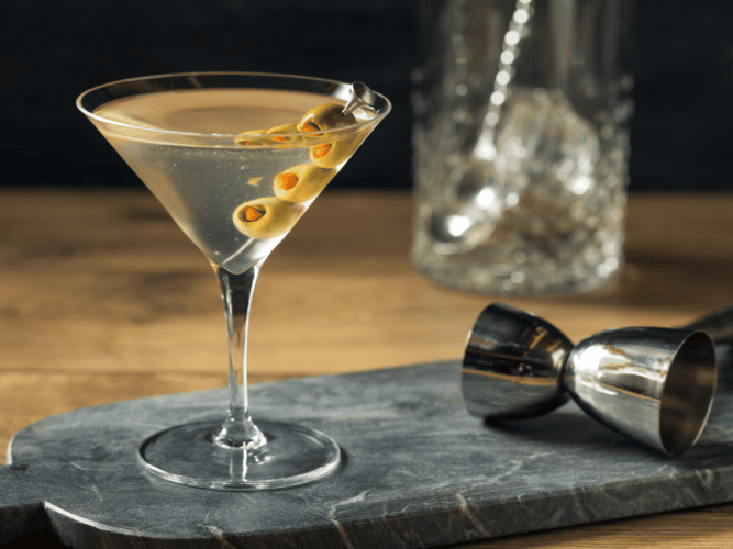 martini sucio coctel